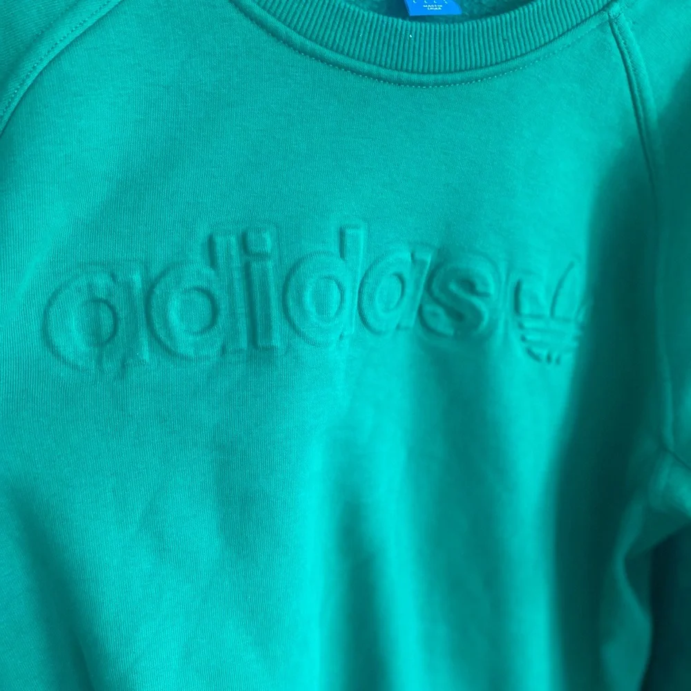 Adidas Originals Embossed Premium Fleece Crewneck Sweater-Size L